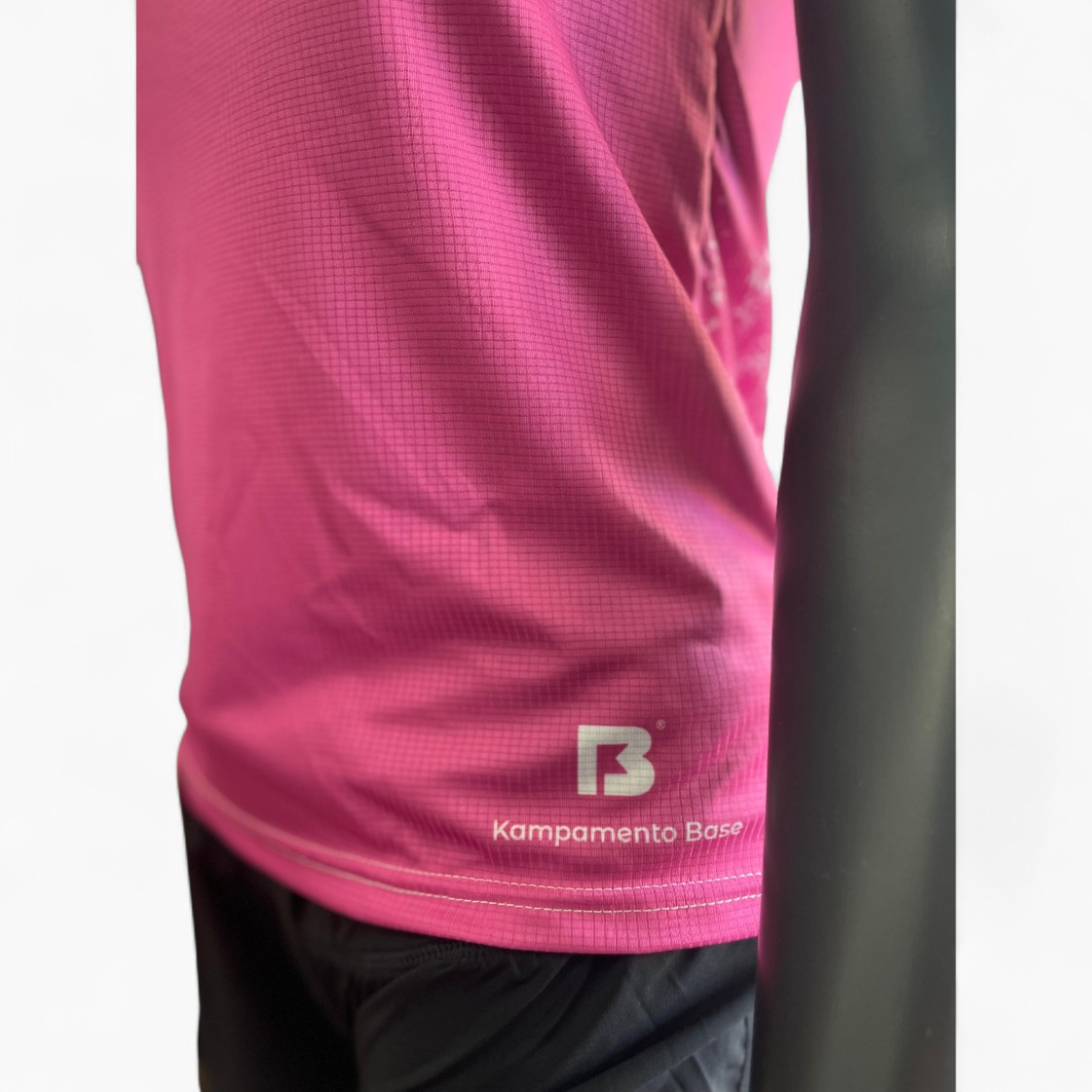 CAMISETA PODIUM KB RUN CLUB MEMBER HOMBRE - Imagen 10