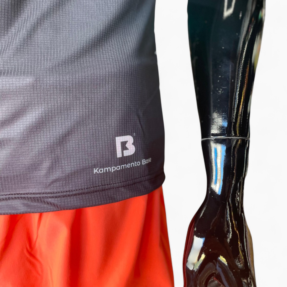 CAMISETA PODIUM KB RUN CLUB MEMBER HOMBRE - Imagen 5